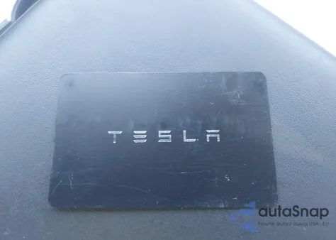 2019 Tesla Model 3 Long Range/Performance из США, поврежденный, VIN 5YJ3E1EB5KF231687